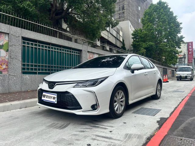 TOYOTA豐田 ALTIS  第1張相片