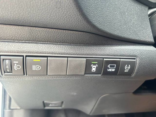TOYOTA豐田 ALTIS  第9張相片