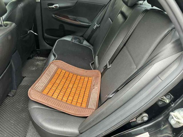 TOYOTA豐田 ALTIS  第6張相片