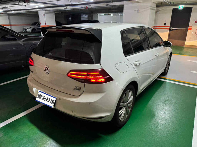 VOLKSWAGEN福斯 GOLF  第3張相片