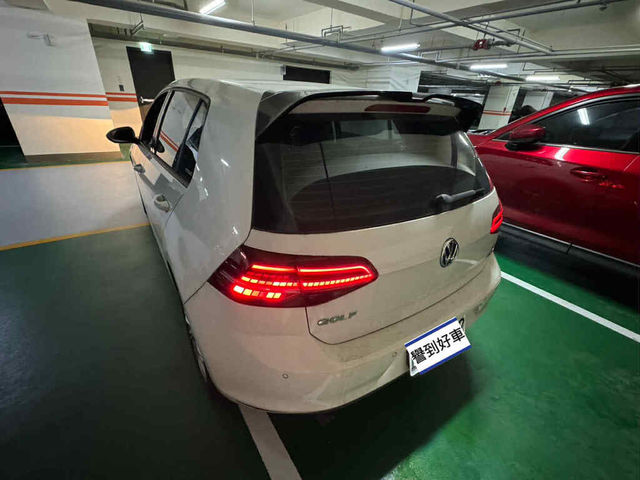 VOLKSWAGEN福斯 GOLF  第4張相片