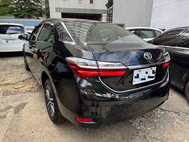 TOYOTA豐田 ALTIS  第3張相片