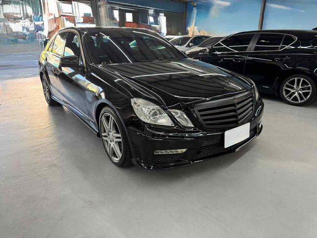M-BENZ賓士 E350  第2張相片