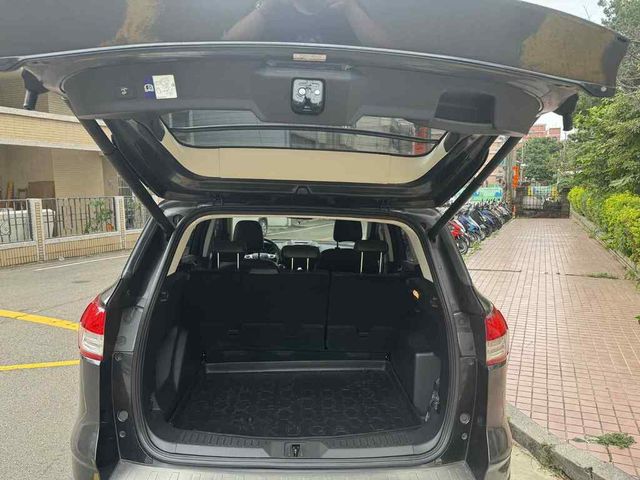 FORD福特 KUGA  第6張相片