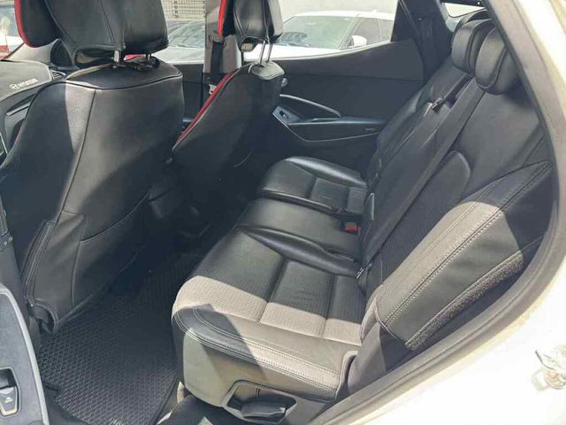 HYUNDAI現代 SANTA FE  第7張相片