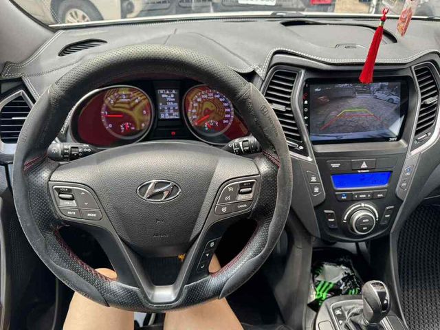 HYUNDAI現代 SANTA FE  第8張相片