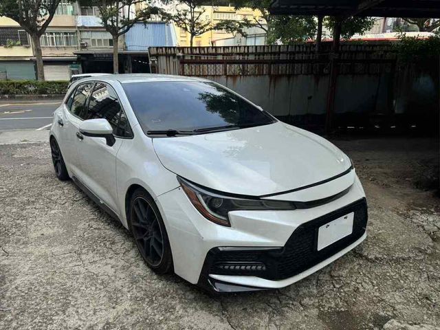 TOYOTA豐田 COROLLA SPORT  第2張相片