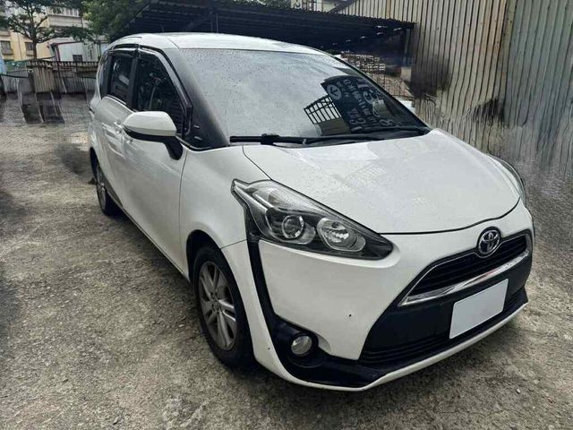 TOYOTA豐田 SIENTA  第2張相片