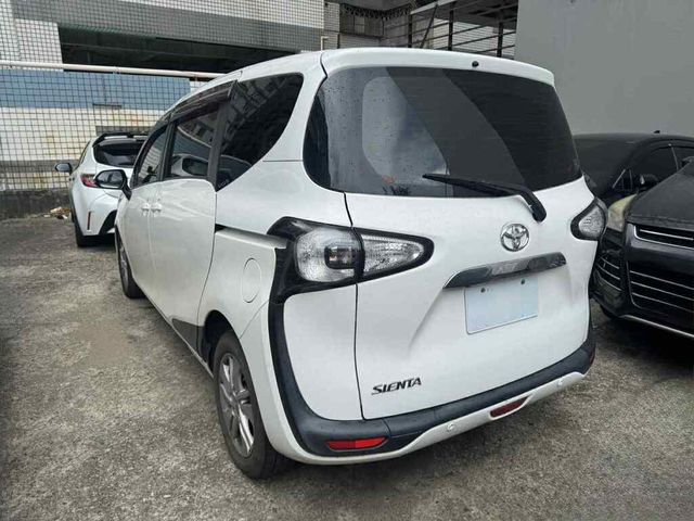 TOYOTA豐田 SIENTA  第4張相片