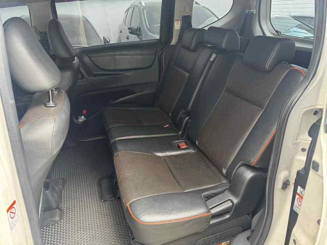 TOYOTA豐田 SIENTA  第6張相片