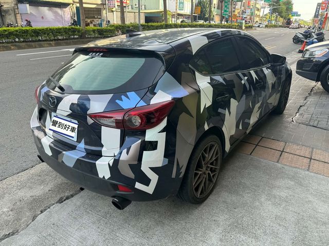 MAZDA馬自達 MAZDA 3  第3張相片