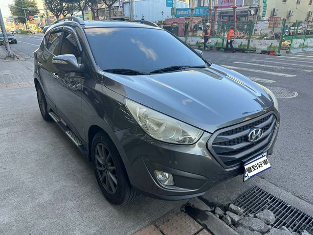 HYUNDAI現代 IX35  第2張相片