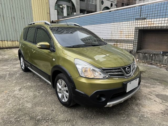 NISSAN日產 LIVINA  第2張相片