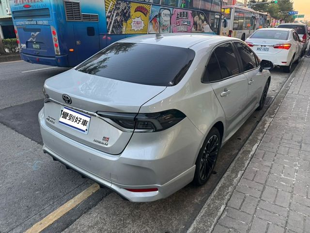 TOYOTA豐田 COROLLA ALTIS HYBRID  第3張相片