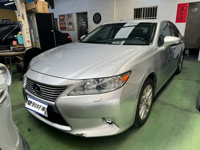 LEXUS凌志 ES300H  第1張相片