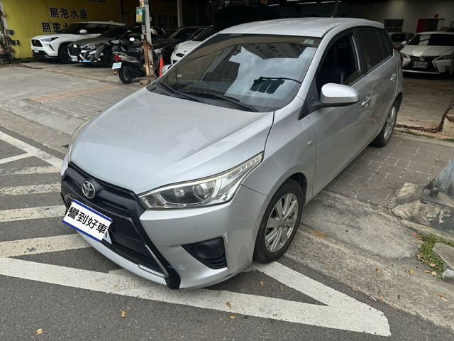 TOYOTA豐田 YARIS  第1張相片