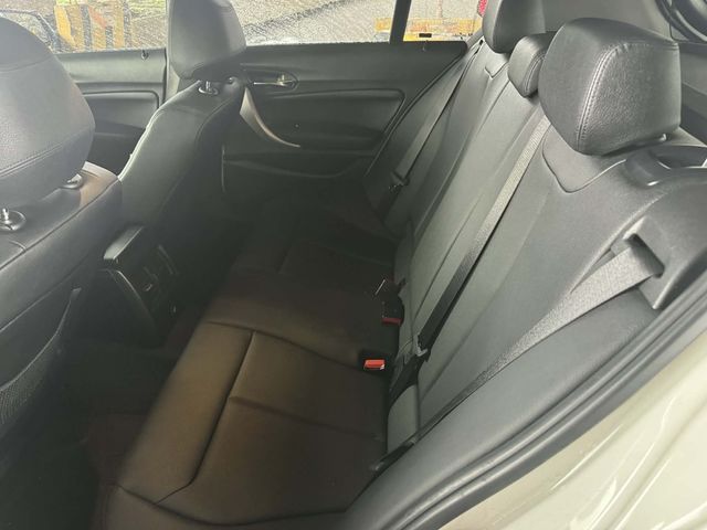 BMW寶馬 116I  第6張相片