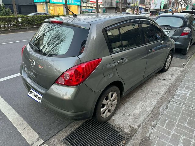 NISSAN日產 TIIDA  第3張相片