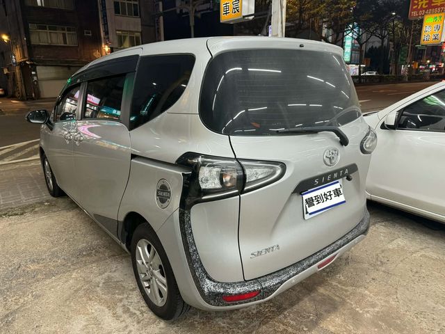 TOYOTA豐田 SIENTA  第3張相片