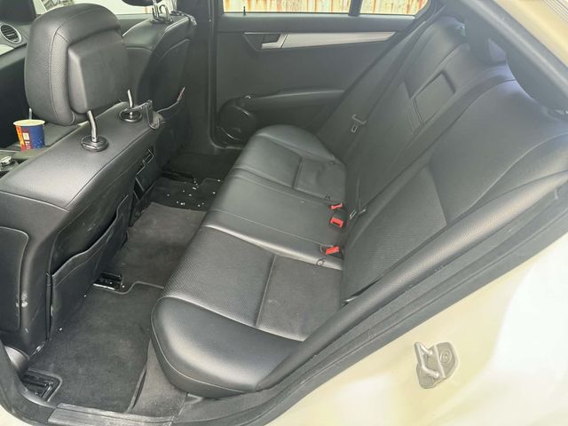 M-BENZ賓士 C250  第6張相片