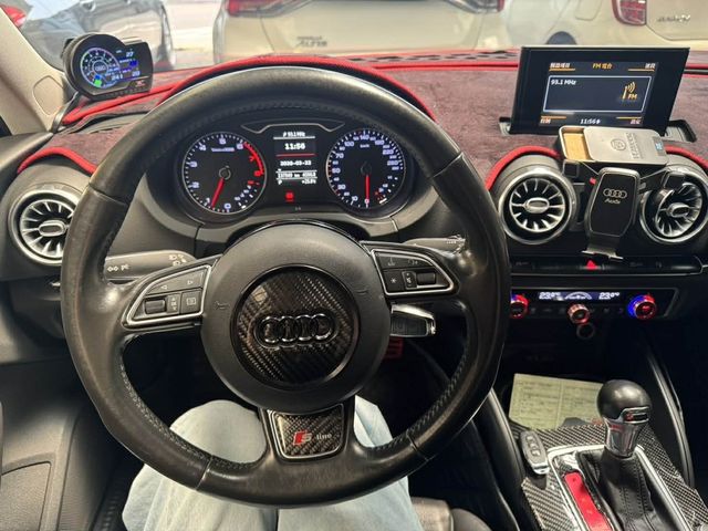 AUDI奧迪 A3  第8張相片