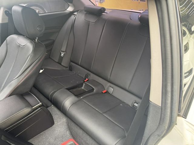 BMW寶馬 220I M SPORT  第6張相片