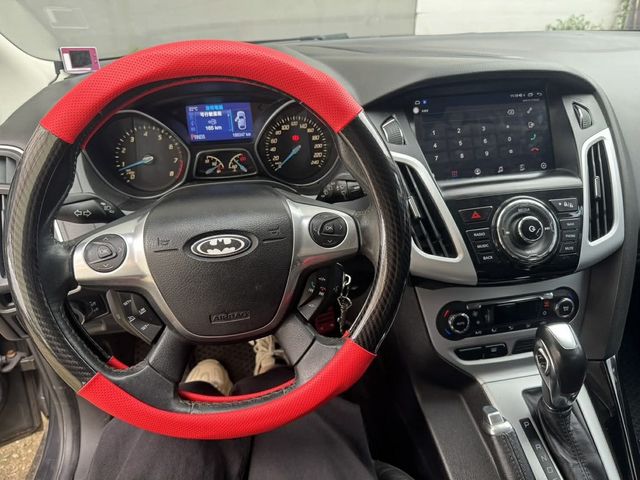 FORD福特 FOCUS  第8張相片