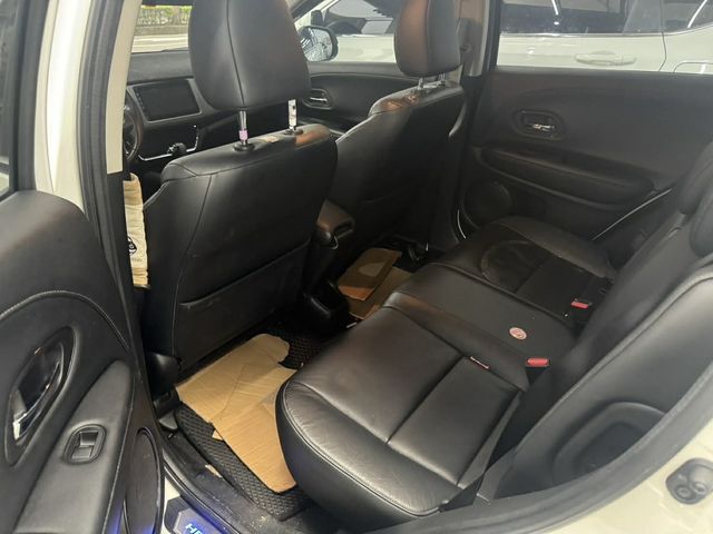 HONDA本田 HR-V  第7張相片