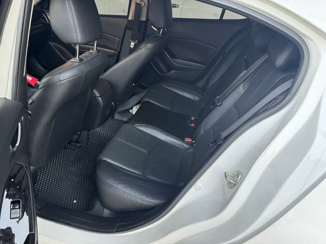 MAZDA馬自達 MAZDA 3  第6張相片