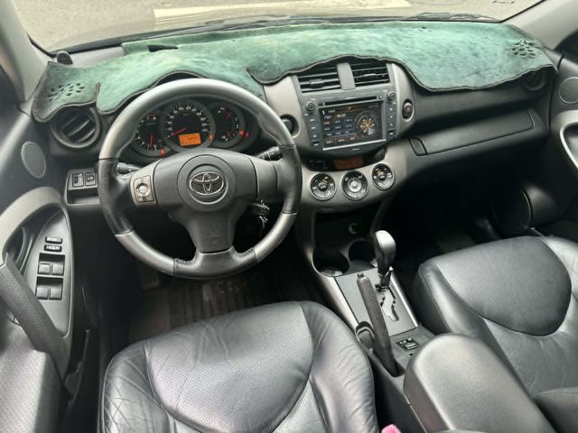 TOYOTA豐田 RAV4  第7張相片