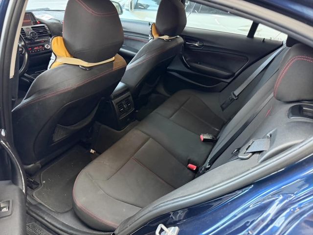 BMW寶馬 118I  第7張相片
