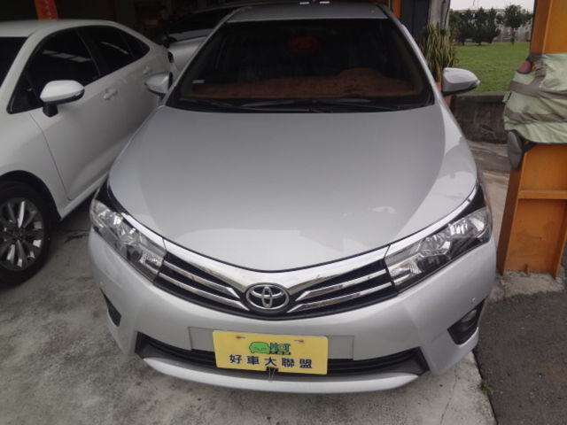 TOYOTA豐田 ALTIS  第3張相片