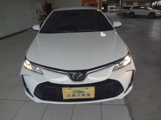 TOYOTA豐田 ALTIS  第3張相片