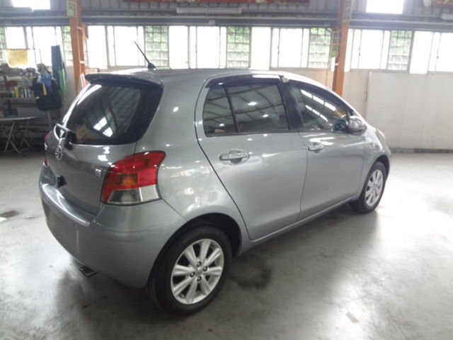 TOYOTA豐田 YARIS  第2張相片