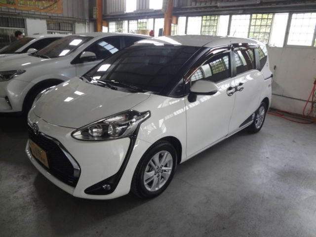 TOYOTA豐田 SIENTA  第1張相片
