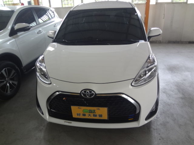 TOYOTA豐田 SIENTA  第3張相片