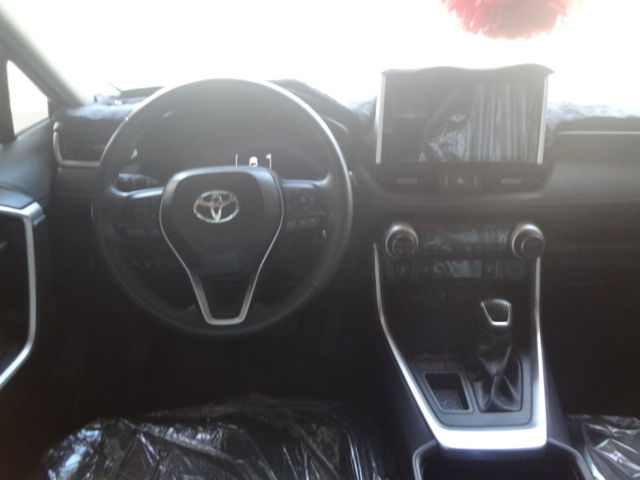 TOYOTA豐田 RAV4  第5張相片