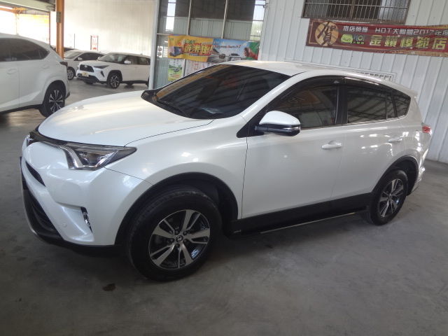TOYOTA豐田 RAV4  第1張相片