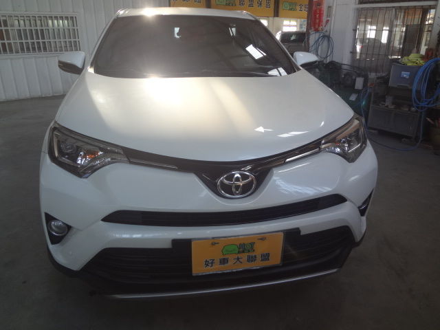 TOYOTA豐田 RAV4  第3張相片