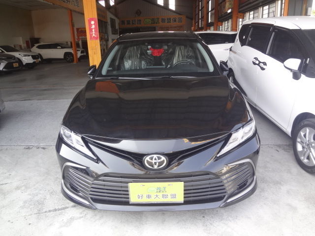 TOYOTA豐田 CAMRY  第3張相片
