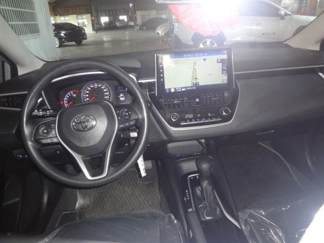 TOYOTA豐田 ALTIS  第5張相片