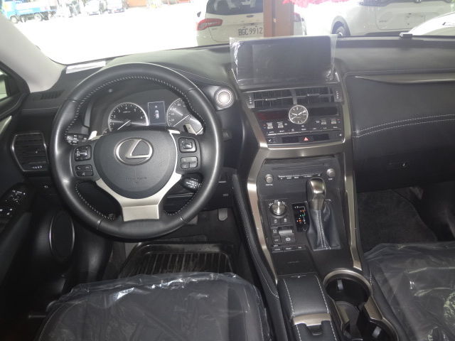 LEXUS凌志 NX200  第5張相片
