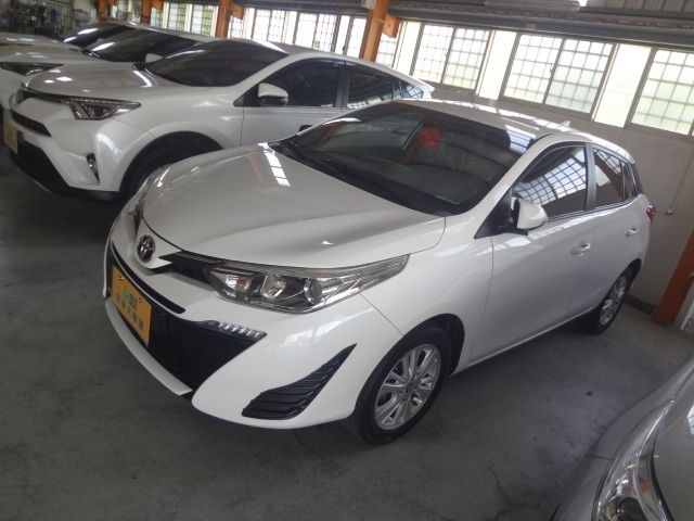 TOYOTA豐田 YARIS  第1張相片