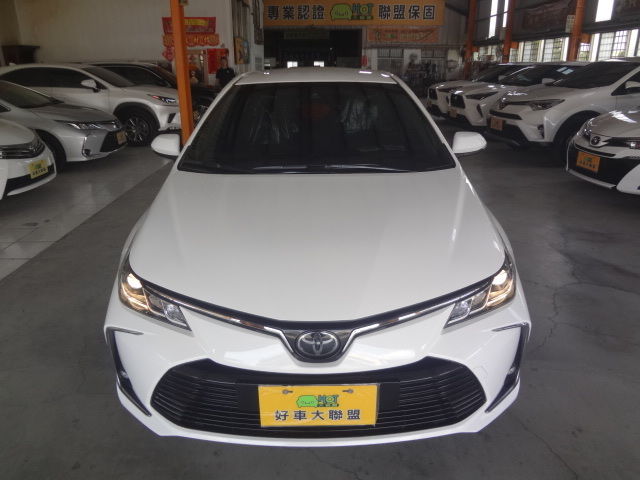 TOYOTA豐田 ALTIS  第3張相片