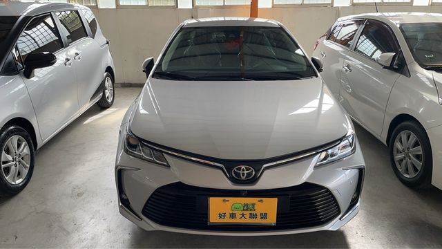 TOYOTA豐田 ALTIS  第1張相片
