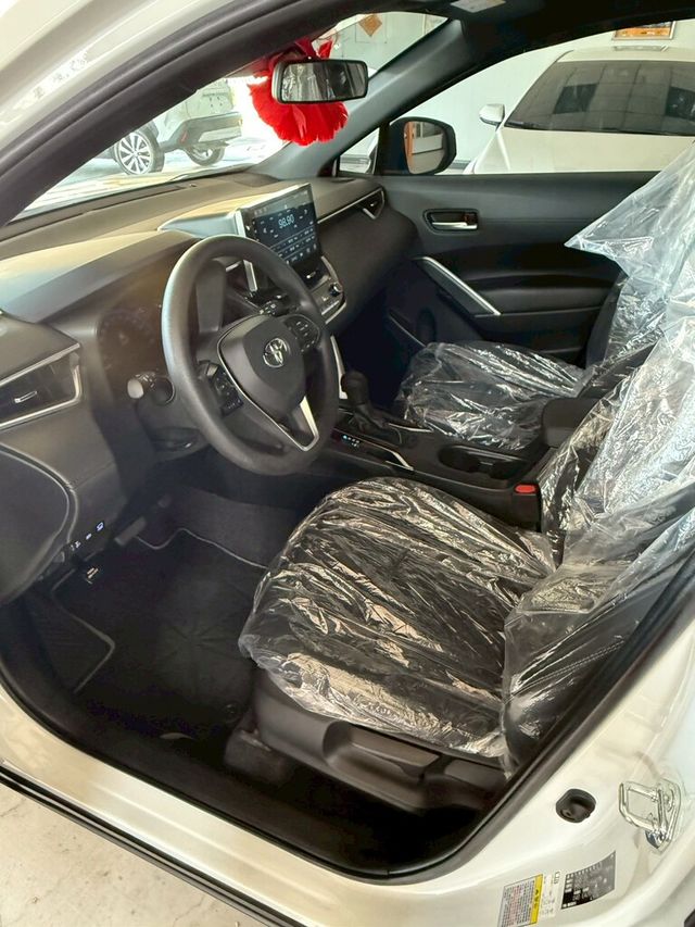 TOYOTA豐田 COROLLA CROSS  第10張相片