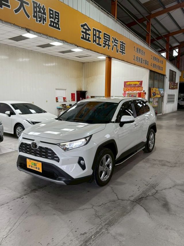 TOYOTA豐田 RAV4  第1張相片