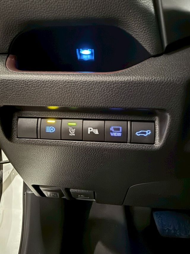 TOYOTA豐田 RAV4  第12張相片