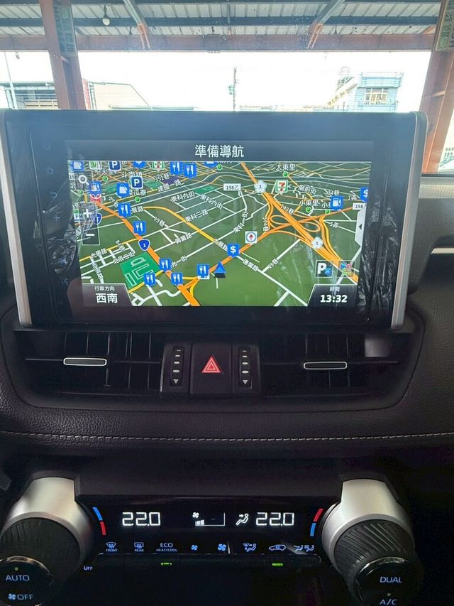 TOYOTA豐田 RAV4  第15張相片