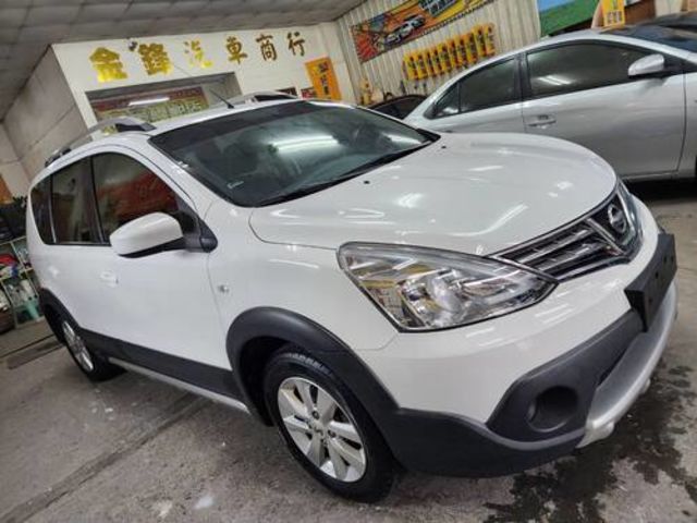 NISSAN日產 LIVINA  第5張相片